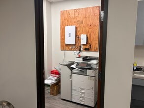 2121 Midway Rd, Carrollton, TX for lease Interior Photo- Image 2 of 12