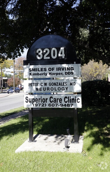 3204 N MacArthur Blvd, Irving, TX for sale - Building Photo - Image 3 of 20
