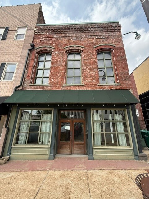 109 E Lafayette St, Jackson, TN for sale Building Photo- Image 1 of 31