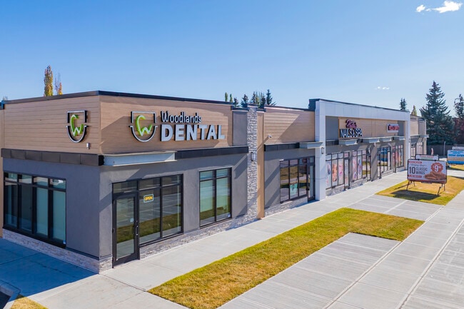 More details for 11808 24 St SW, Calgary, AB - Retail for Sale