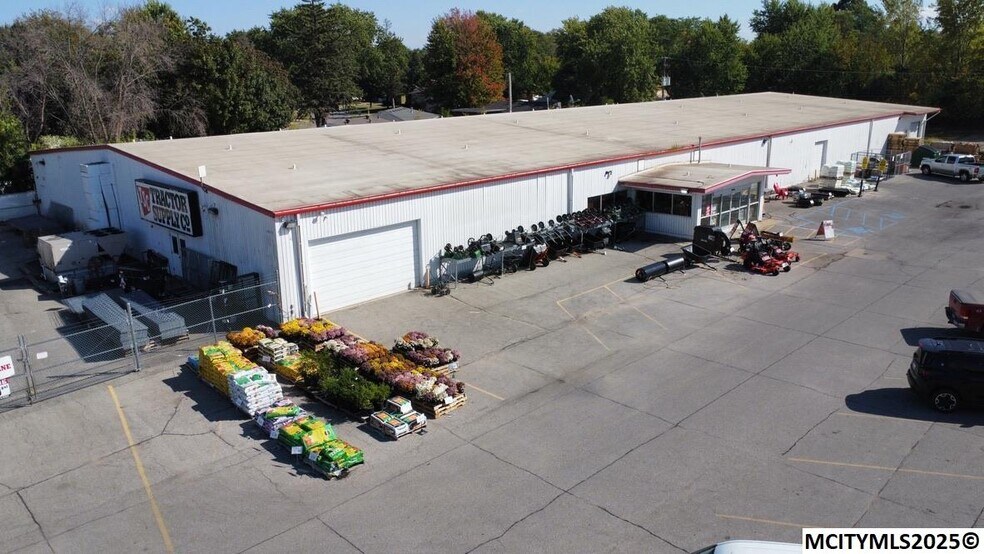 1905 4th St SW, Mason City, IA for sale - Primary Photo - Image 1 of 1