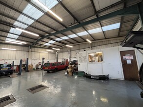 Young St, Bradford à louer Photo intérieure- Image 2 de 2