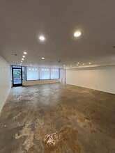 122 Kentucky St, Petaluma, CA for lease Interior Photo- Image 2 of 5
