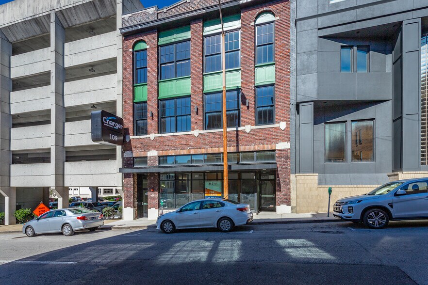 109 E 7th St, Chattanooga, TN à louer - Photo du bâtiment - Image 2 de 14