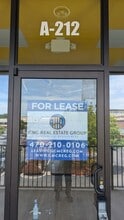 6035 Peachtree Rd, Atlanta, GA for lease Building Photo- Image 1 of 4