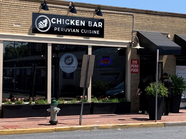 220-226 E Diamond Ave, Gaithersburg, MD for sale - Building Photo - Image 3 of 3