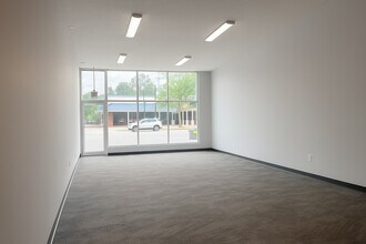 1712 Walton Way, Augusta, GA à louer Photo intérieure- Image 2 de 4