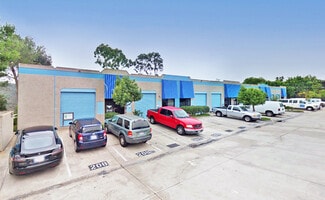 Plus de détails pour 9865 Mesa Rim Rd, San Diego, CA - Industriel à louer