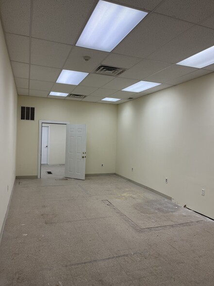 303 Market St, Philadelphia, PA for lease - Interior Photo - Image 3 of 13