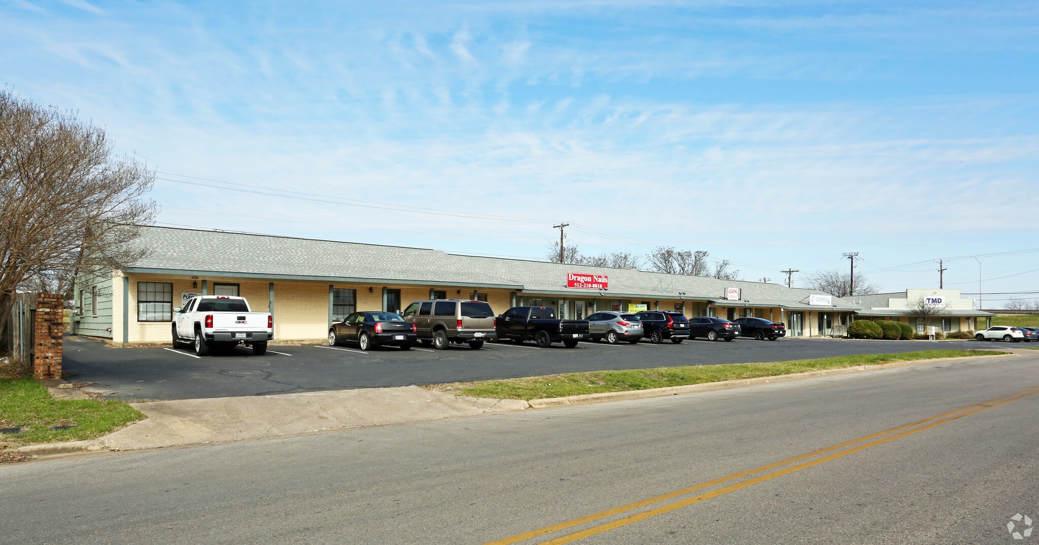 400 Chisholm Valley Dr, Round Rock, TX for lease Primary Photo- Image 1 of 57