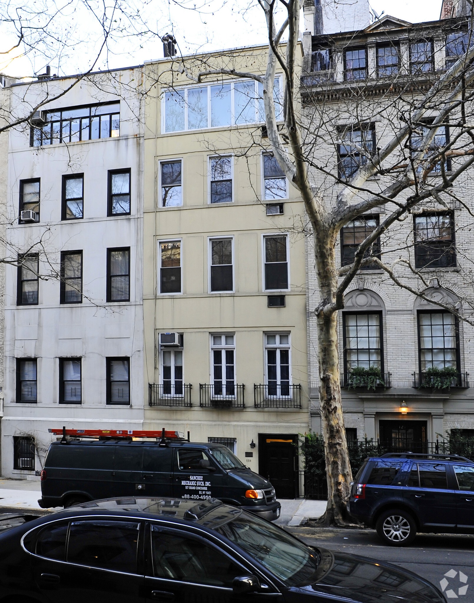 125 E 64th St, New York, NY for sale Building Photo- Image 1 of 15