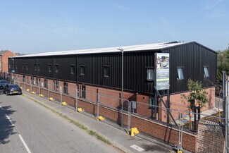 Plus de détails pour 2 Goytside Rd, Chesterfield - Industriel à louer