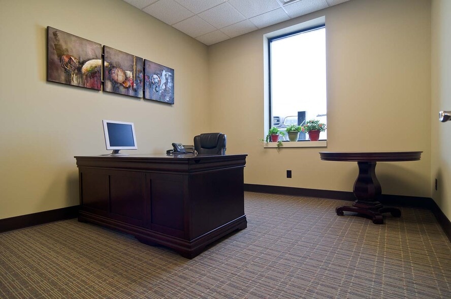 717-719 S Main St, Springfield, TN for lease - Interior Photo - Image 1 of 5