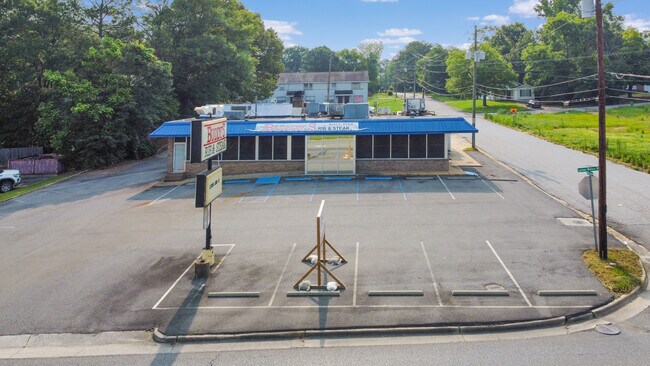 More details for 2701 Lurleen B Wallace Blvd, Northport, AL - Retail for Lease