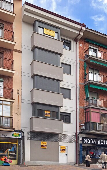 Immeuble residentiel dans Segovia, Segovia à vendre - Photo principale - Image 1 de 1