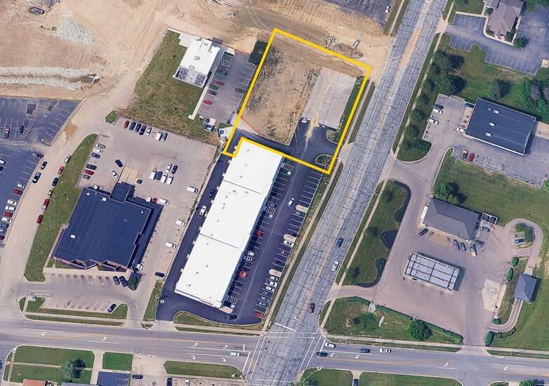 6061 Brandt Pike, Huber Heights, OH à vendre Aérien- Image 1 de 2