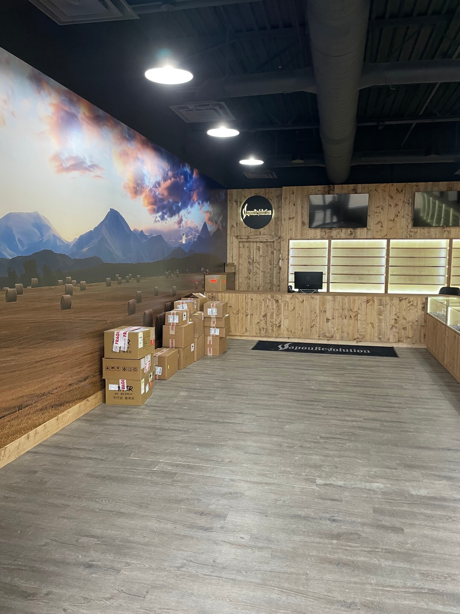 388 St Albert Trl, St. Albert, AB à louer Photo intérieure- Image 1 de 12