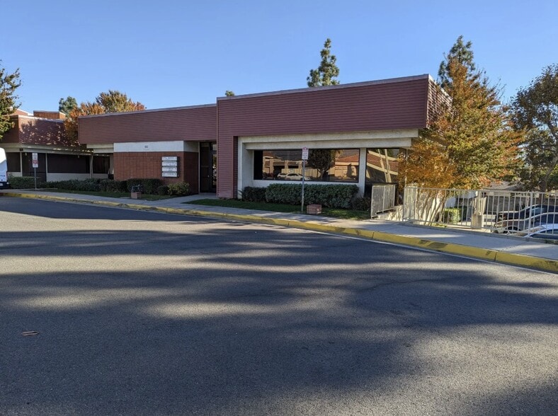 980 E Foothill Blvd, Upland, CA for sale - Building Photo - Image 1 of 11