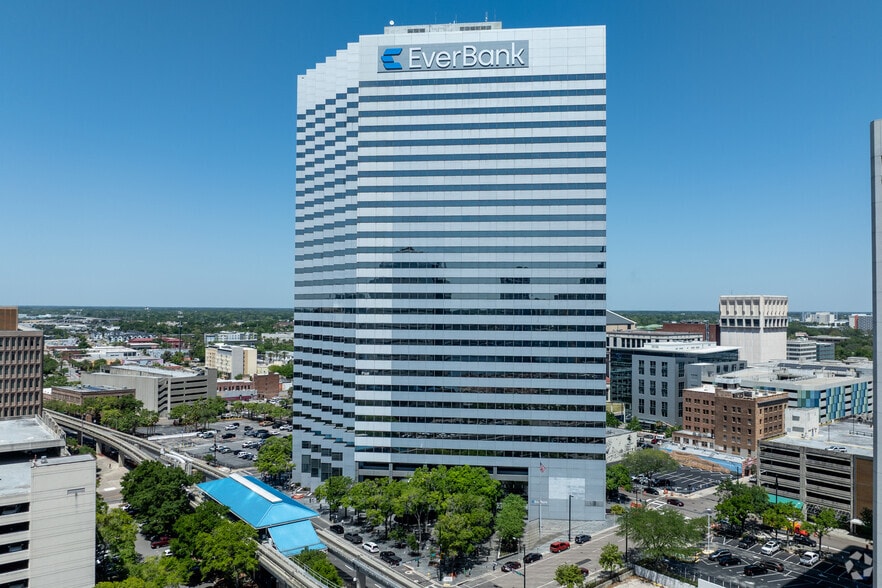 301 W Bay St, Jacksonville, FL for lease - Primary Photo - Image 1 of 22