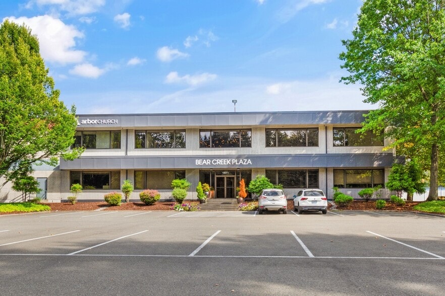 19011 Woodinville Snohomish Rd NE, Woodinville, WA for lease - Building Photo - Image 2 of 8