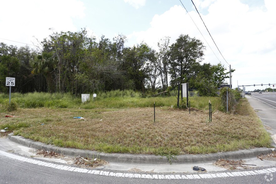 Sawyer Ln, Holiday, FL for sale - Building Photo - Image 3 of 3