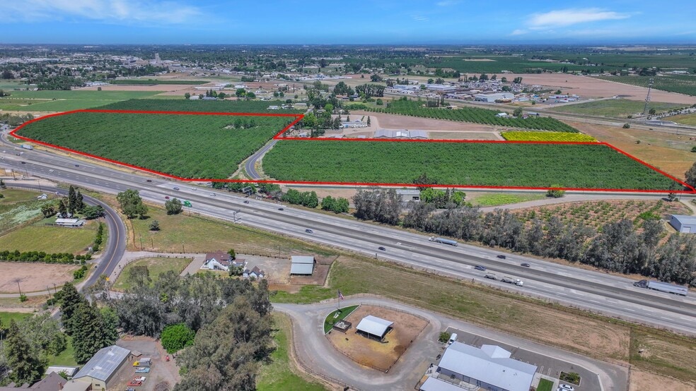 2901 Youngstown Rd, Turlock, CA for sale - Building Photo - Image 1 of 10