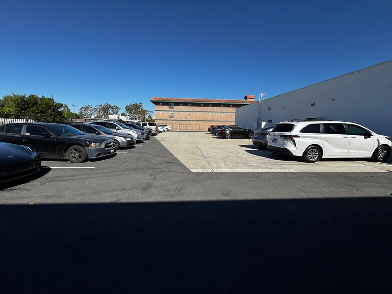 15191 Beach Blvd, Westminster, CA for lease - Building Photo - Image 3 of 7
