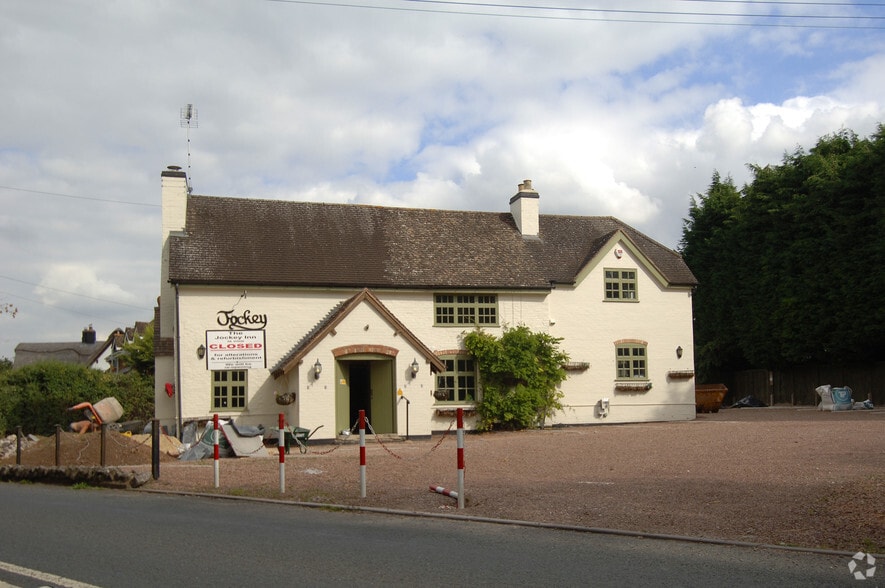 Baughton, Earls Croome for lease - Primary Photo - Image 1 of 2