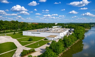 More details for 141 E Riverside Dr, Fort Dodge, IA - Industrial for Sale