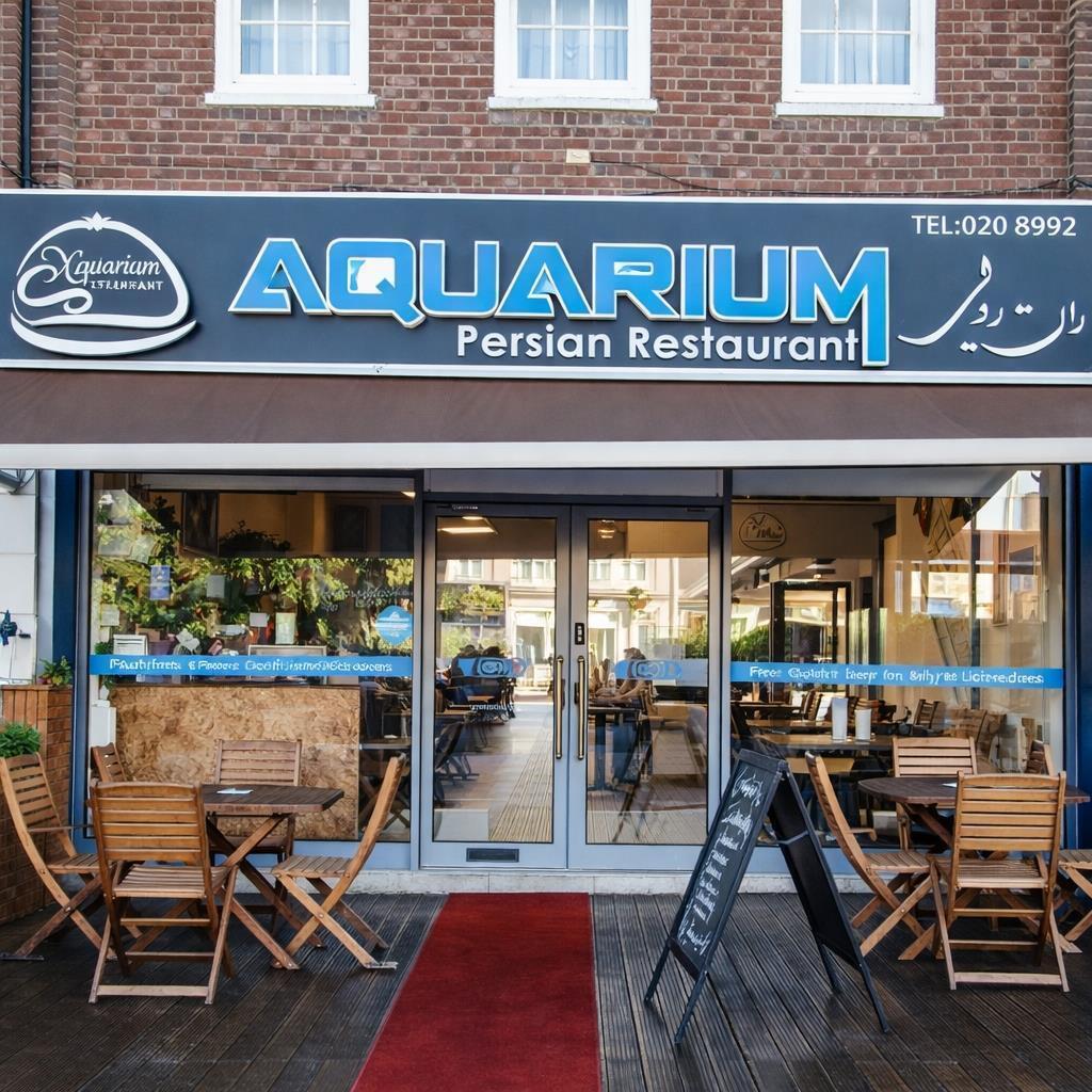 4 The Broadway, Londres à vendre Photo principale- Image 1 de 14