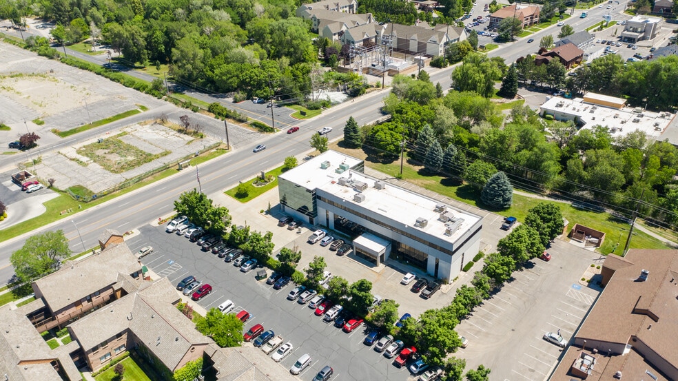 333 W 2230 N, Provo, UT à vendre - Photo du bâtiment - Image 3 de 37