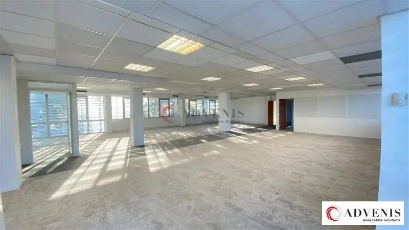 Office in Mérignac for lease - Building Photo - Image 3 of 12