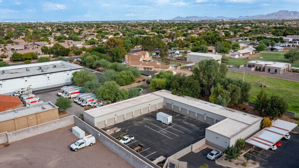 633 E Ray Rd, Gilbert, AZ à vendre - Photo du bâtiment - Image 2 de 10