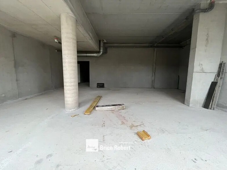 Local d'activités dans Villeurbanne à vendre - Photo intérieure - Image 2 de 5