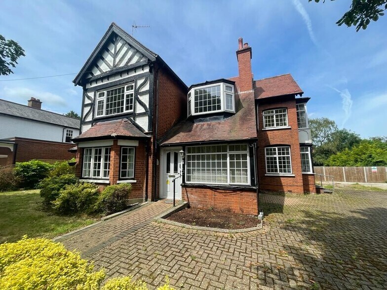 18 Compton Av, Luton à vendre - Photo du bâtiment - Image 1 de 21