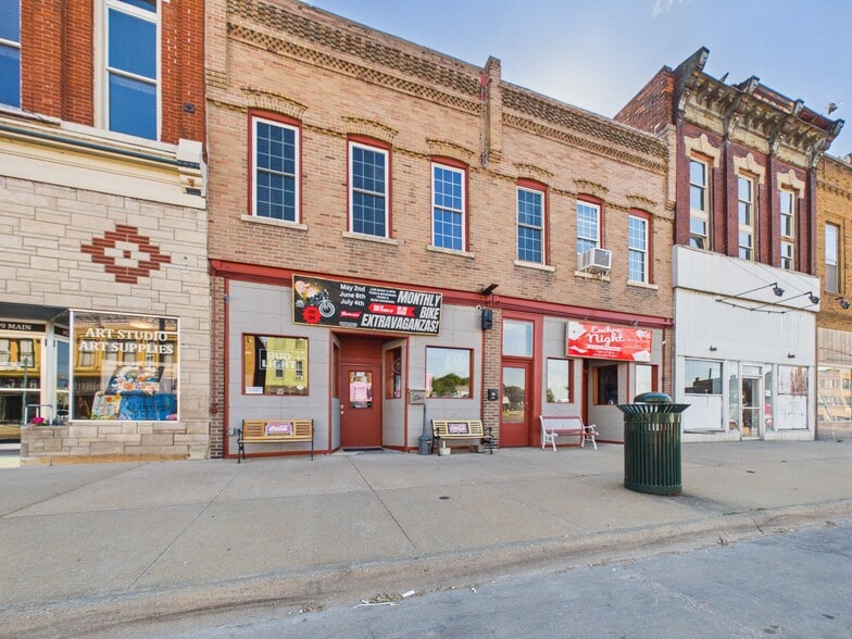 707 Main St, Keokuk, IA for sale - Primary Photo - Image 1 of 19