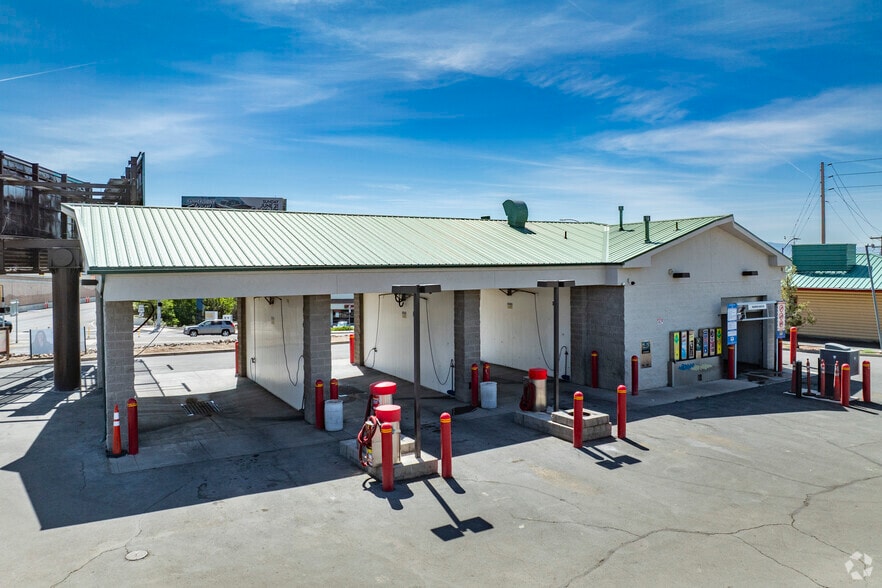 1995 Selmi Dr, Reno, NV for sale - Building Photo - Image 3 of 5