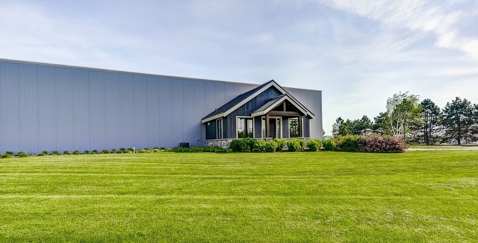 3120 Marina Blvd, Lincoln, ON à vendre - Photo du bâtiment - Image 2 de 12