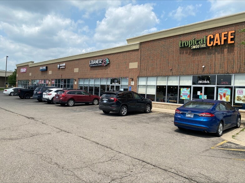 27775-27805 23 Mile Rd, Chesterfield, MI for lease - Primary Photo - Image 1 of 7