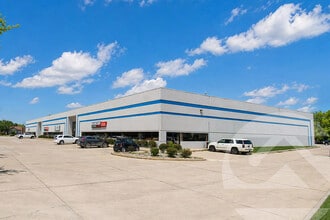 7181-7207 Grand River Rd, Brighton, MI à louer Photo du bâtiment- Image 1 de 1