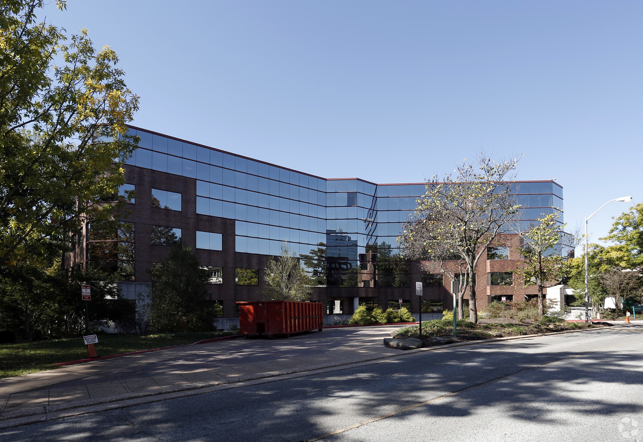 6569 N Charles St, Baltimore, MD for lease Primary Photo- Image 1 of 5