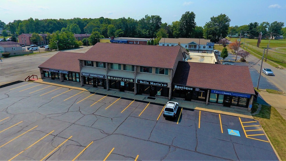 7510 Market St, Youngstown, OH à louer - Photo du bâtiment - Image 2 de 17
