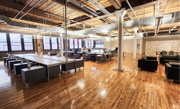 211 Yonge Street, Toronto, ON for lease Interior Photo- Image 2 of 10