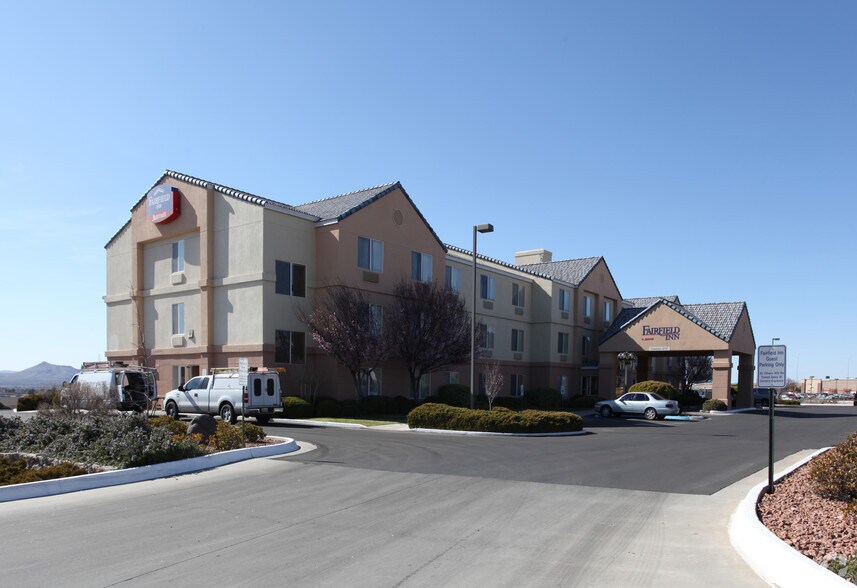 2101 Summit Ct, Las Cruces, NM for sale - Primary Photo - Image 1 of 2