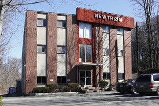 Plus de détails pour 132 Charles St, Newton, MA - Bureau à vendre