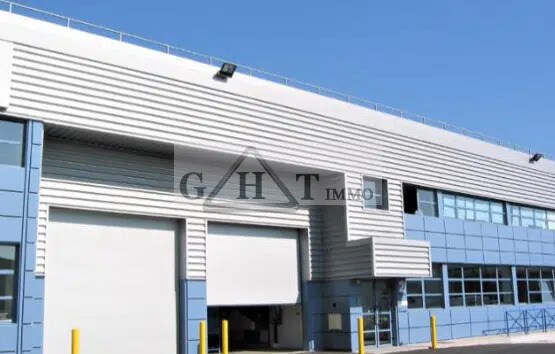 Industriel dans La Courneuve à louer - Photo du bâtiment - Image 2 de 4