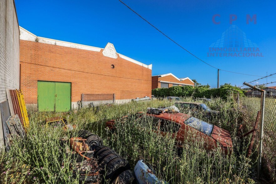 Industriel dans Griñón, Madrid à vendre - Photo du bâtiment - Image 2 de 26