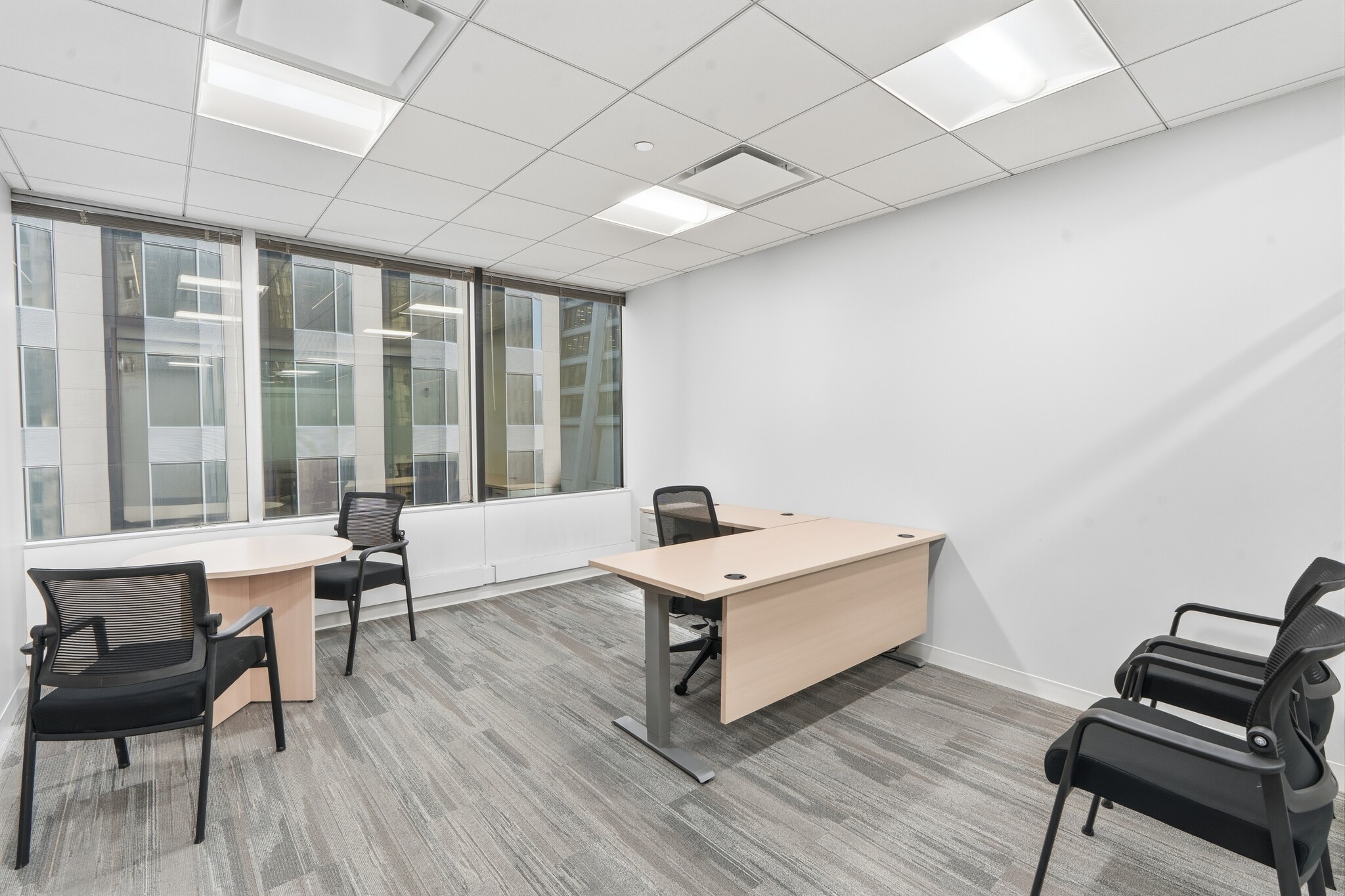 20 N Clark St, Chicago, IL for lease Interior Photo- Image 1 of 7