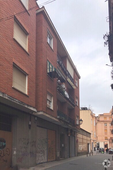 Calle Úbedas, 22, Talavera de la Reina, Toledo à vendre - Photo du bâtiment - Image 2 de 2