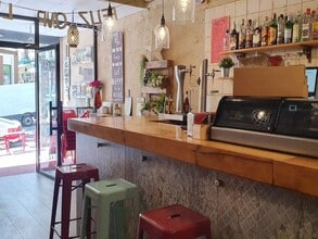 Retail in Madrid, Madrid for lease Interior Photo- Image 1 of 3